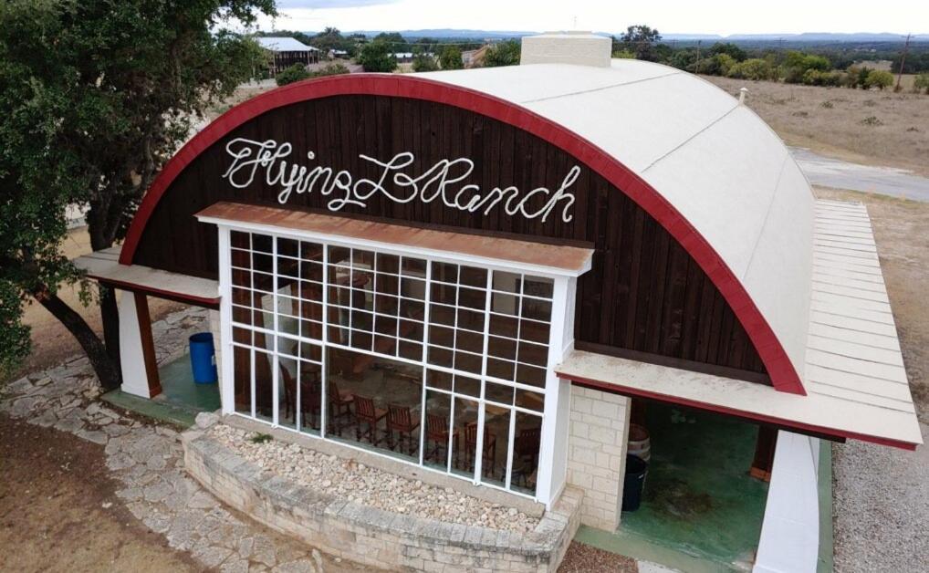 Flying L Ranch Resort & Golf Course Bandera Exteriör bild